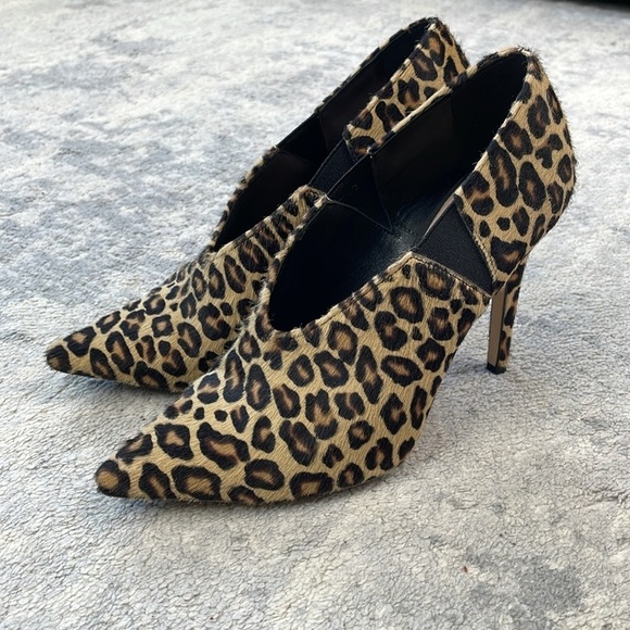 Tamara Mellon League Leopard Animal Print Pointed Toe Booties Heels Sz 37 - Picture 4 of 14